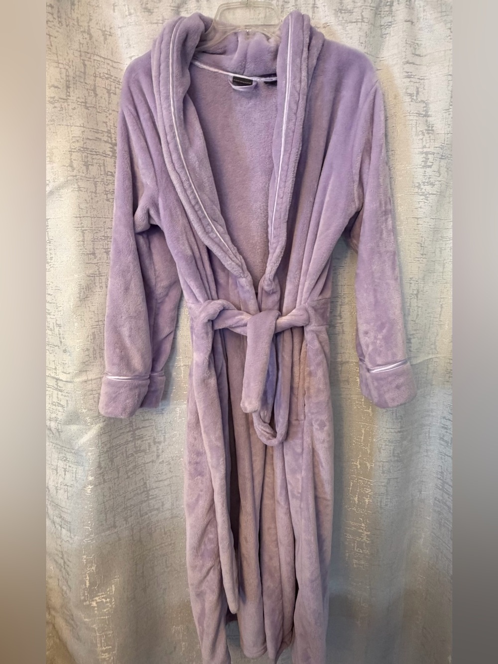 Covington Plush Lilac Robe with Hood